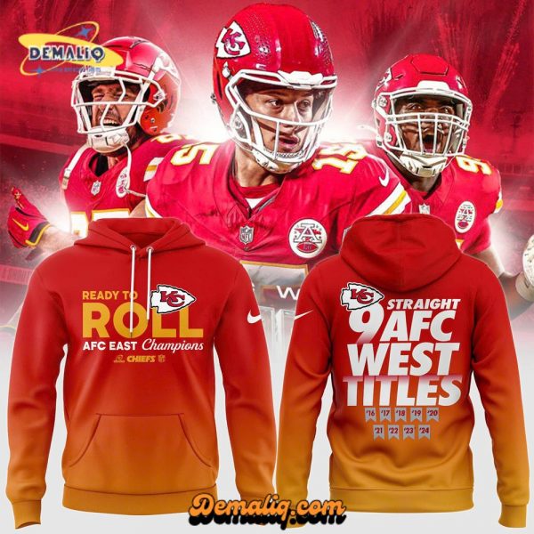 Limited Edition Kansas City Chiefs Peanuts Holiday Speciality Hoodie