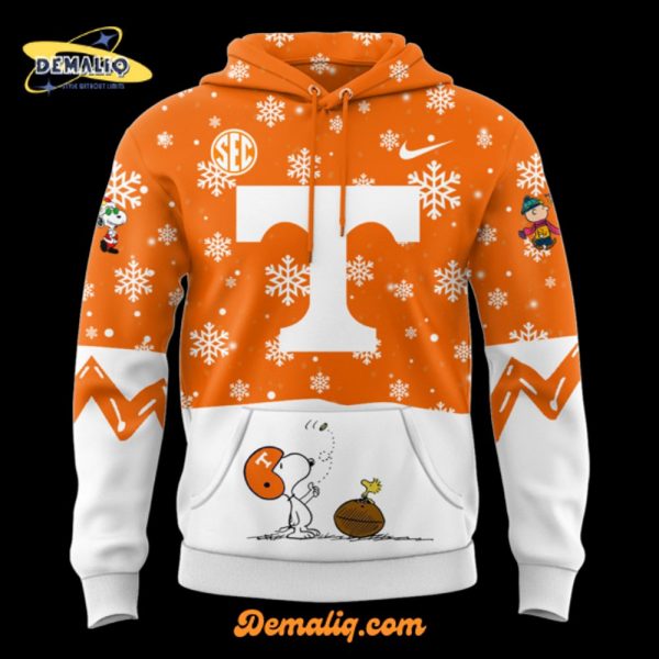 Limited Edition Tennessee Football Peanuts Holiday Speciality Snow Hoodie